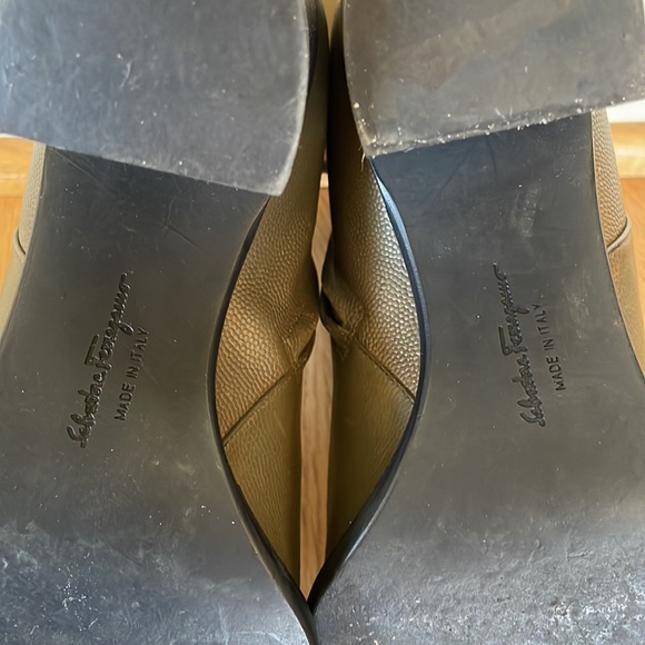 SALVATORE FERRAGAMO Florian Green Ombré Block-Heel Booties Gancini Logo Size 7 - Picture 7 of 12